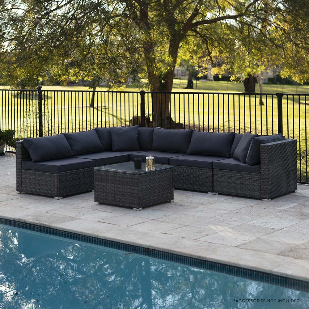 London 7PC Outdoor Lounge Set With Coffee Table